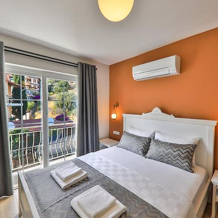 Lora Kas Hotel Luaran gambar