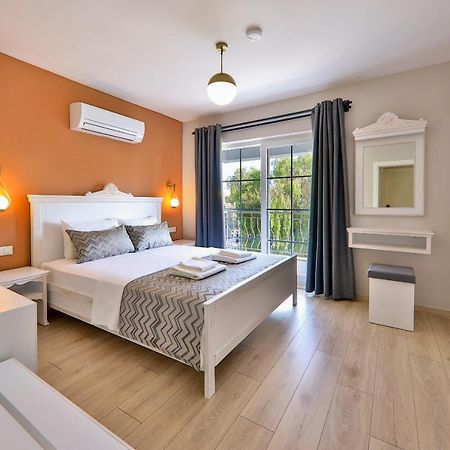 Lora Kas Hotel Luaran gambar