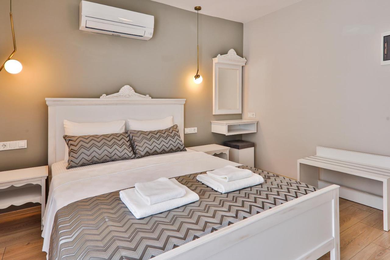 Lora Kas Hotel Luaran gambar
