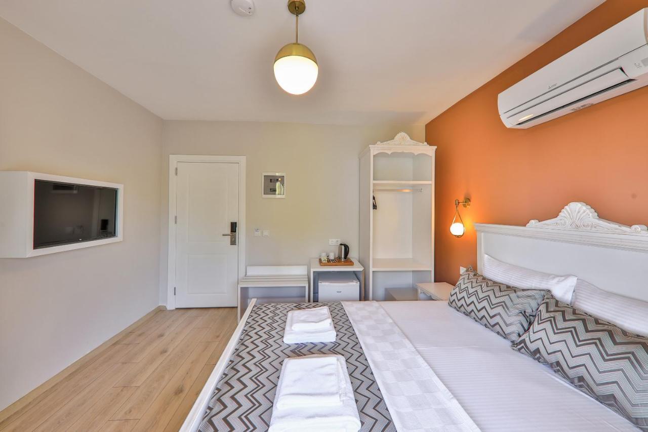 Lora Kas Hotel Luaran gambar