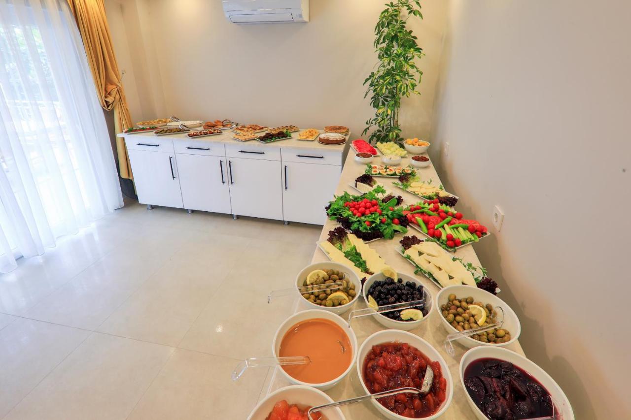 Lora Kas Hotel Luaran gambar